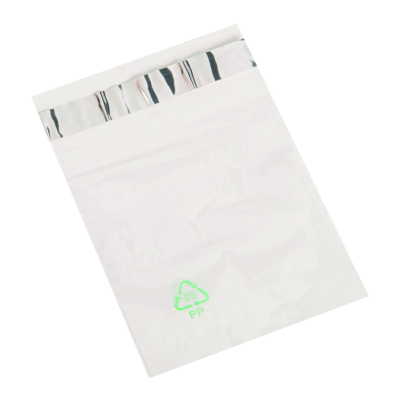 220 x 310mm Polypropylene Bags with Self Seal Strip 40mu