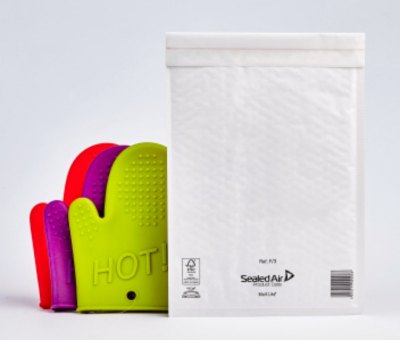 White Mail Lite Bubble Lined Postal Bags REF. F/3 - 100 bags per box